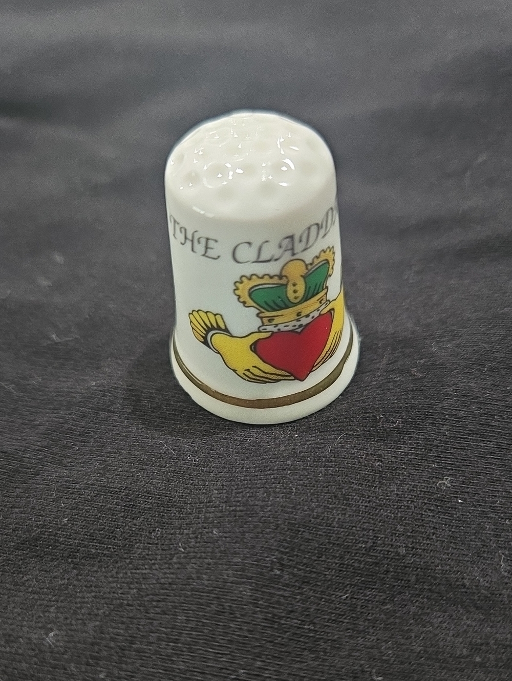 Claddagh Porcelain Thimble with Red Heart